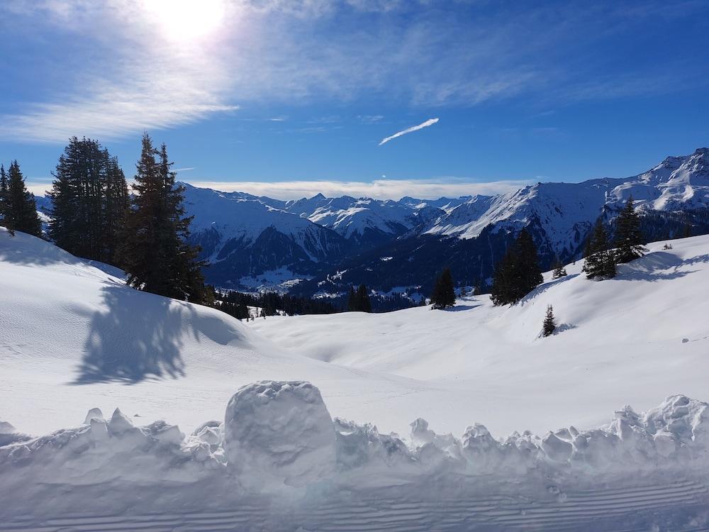 Madrisa Lodge Klosters Exterior photo